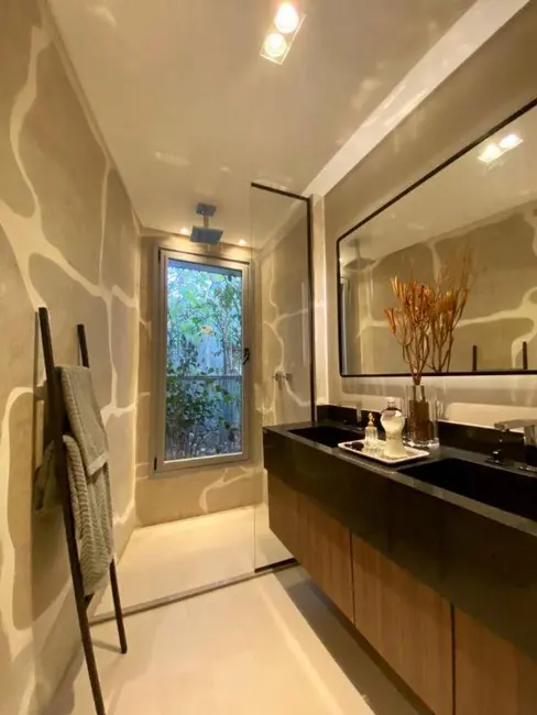 Apartamento com 4 quartos à venda, 197m2 em Jardim das Acácias, São Paulo - SP - imagem 6 Foto 6 de Apartamento com 4 quartos à venda, 197m2 em Jardim das Acácias, São Paulo - SP