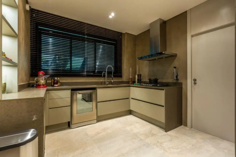 Foto 4 de Apartamento com 5 quartos à venda, 343m2 em Alphaville Industrial, Barueri - SP