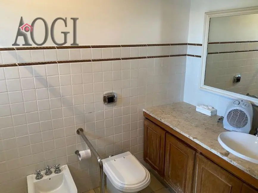 Apartamento com 3 quartos para alugar, 128m2 em Vila Nova Conceição, São Paulo - SP - imagem 7 Foto 7 de Apartamento com 3 quartos para alugar, 128m2 em Vila Nova Conceição, São Paulo - SP