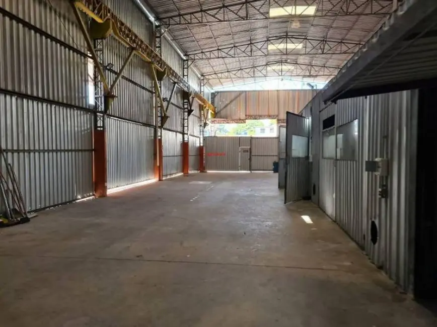 Armazém / Galpão à venda, 1000m2 em Vila Santo Estéfano, São Paulo - SP - imagem 4 Foto 4 de Armazém / Galpão à venda, 1000m2 em Vila Santo Estéfano, São Paulo - SP