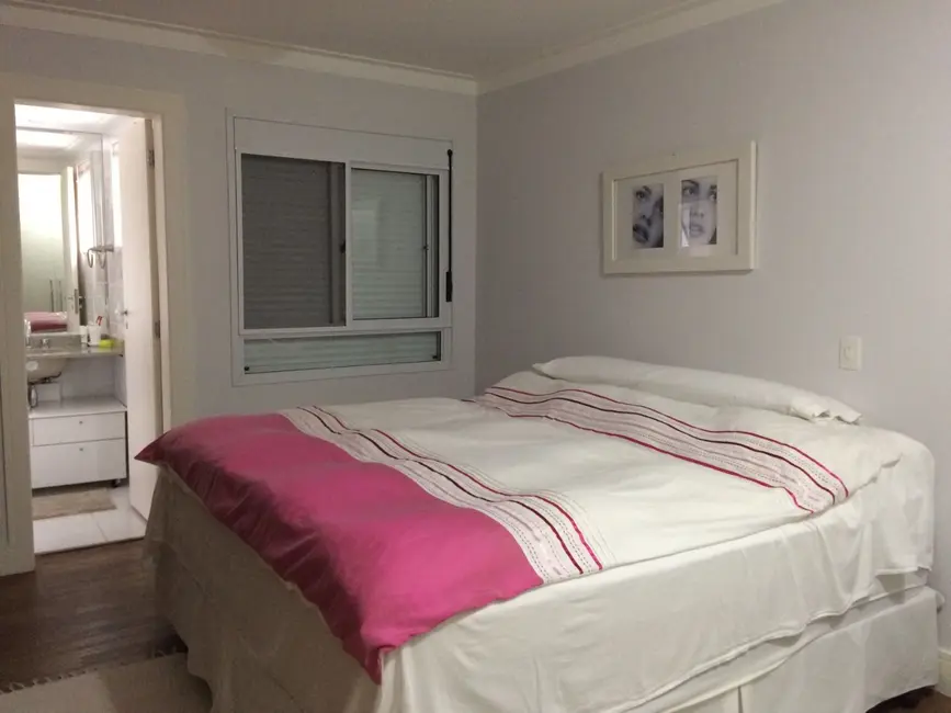 Foto 9 de Apartamento com 3 quartos à venda, 141m2 em São Paulo - SP