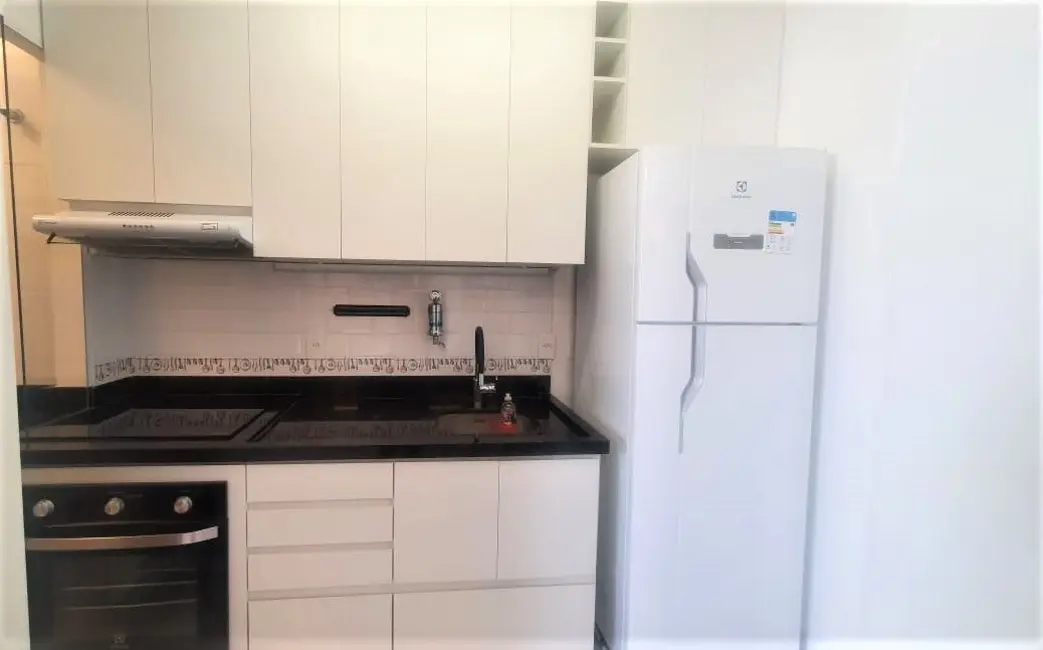 Foto 4 de Kitnet com 1 quarto para alugar, 30m2 em Cerqueira César, São Paulo - SP