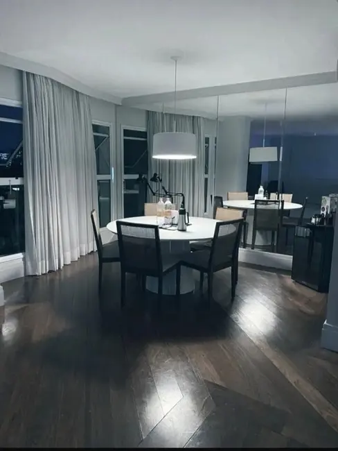 Foto 6 de Apartamento com 3 quartos à venda, 206m2 em Paraíso do Morumbi, São Paulo - SP