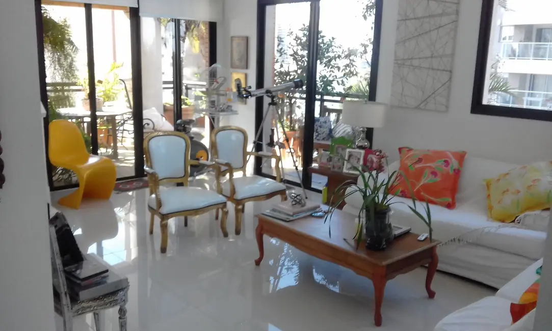 Apartamento com 4 quartos à venda, 184m2 em Vila Andrade, São Paulo - SP - imagem 3 Foto 3 de Apartamento com 4 quartos à venda, 184m2 em Vila Andrade, São Paulo - SP