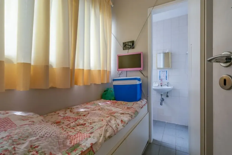 Foto 8 de Apartamento com 3 quartos à venda, 154m2 em Vila Nova Conceição, São Paulo - SP