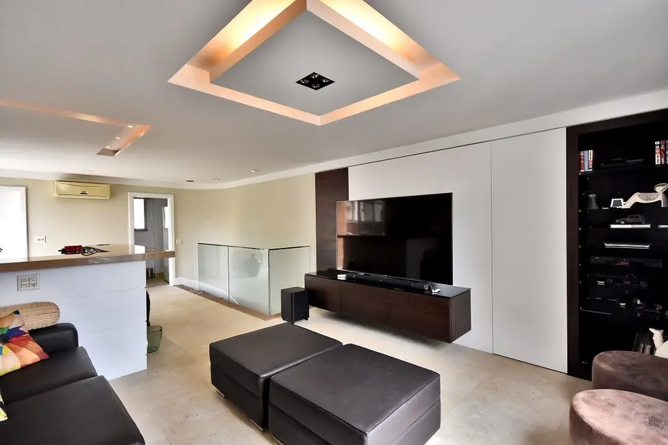 Cobertura com 3 quartos à venda, 181m2 em Indianópolis, São Paulo - SP - imagem 4 Foto 4 de Cobertura com 3 quartos à venda, 181m2 em Indianópolis, São Paulo - SP