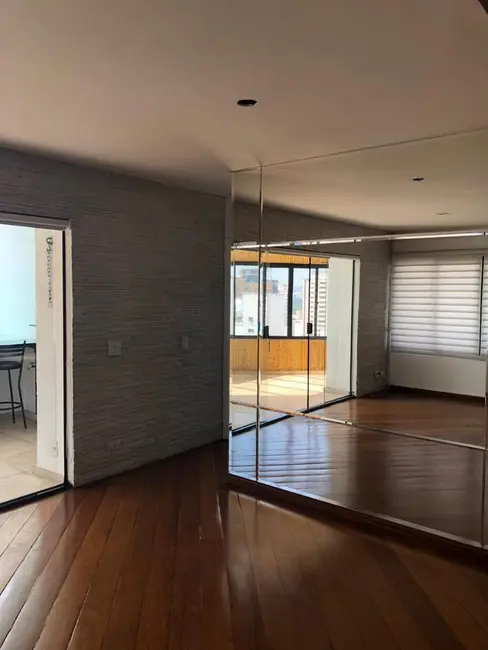 Foto 1 de Cobertura com 3 quartos à venda, 210m2 em Moema, São Paulo - SP