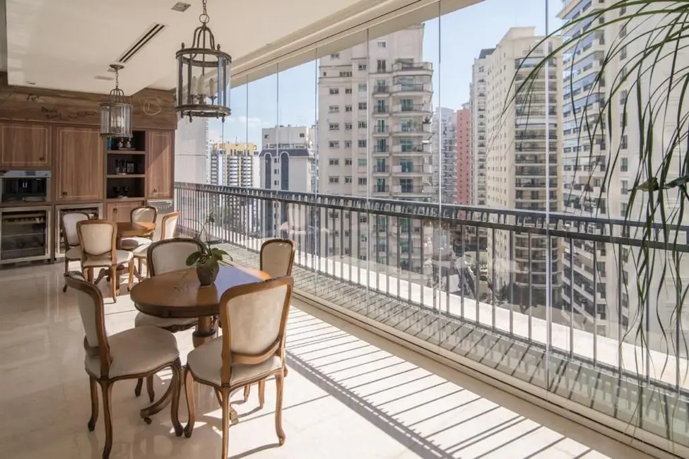 Apartamento com 4 quartos à venda, 787m2 em Moema, São Paulo - SP - imagem 9 Foto 9 de Apartamento com 4 quartos à venda, 787m2 em Moema, São Paulo - SP