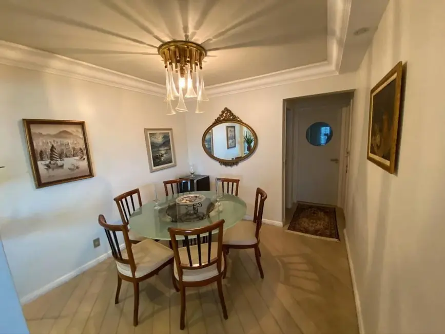 Foto 8 de Apartamento com 3 quartos para alugar, 180m2 em Moema, São Paulo - SP