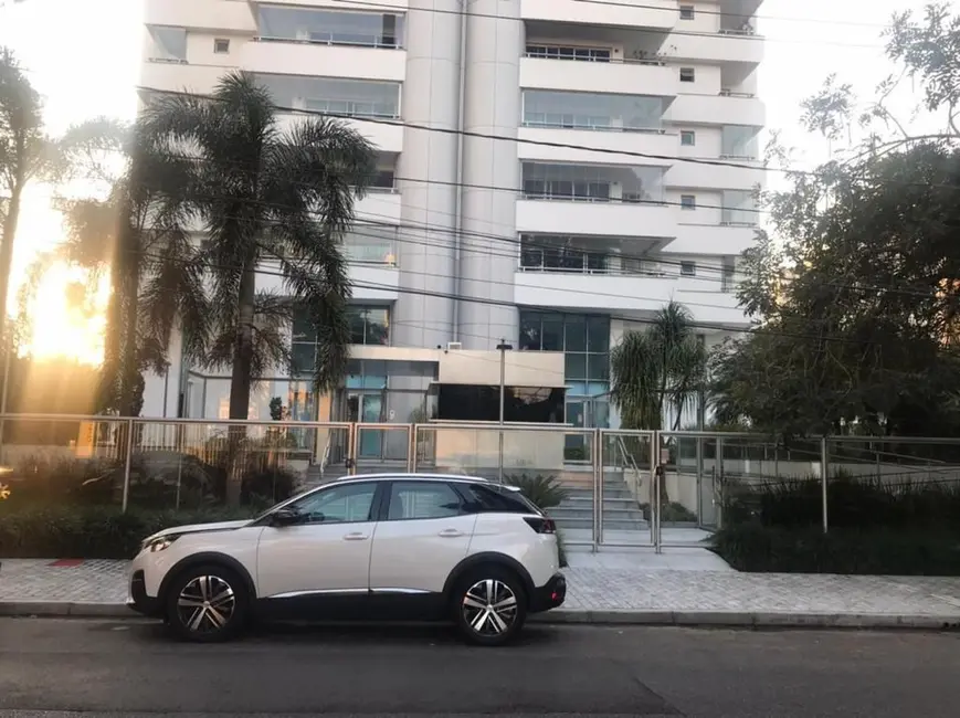 Foto 2 de Apartamento com 3 quartos para alugar, 180m2 em Moema, São Paulo - SP