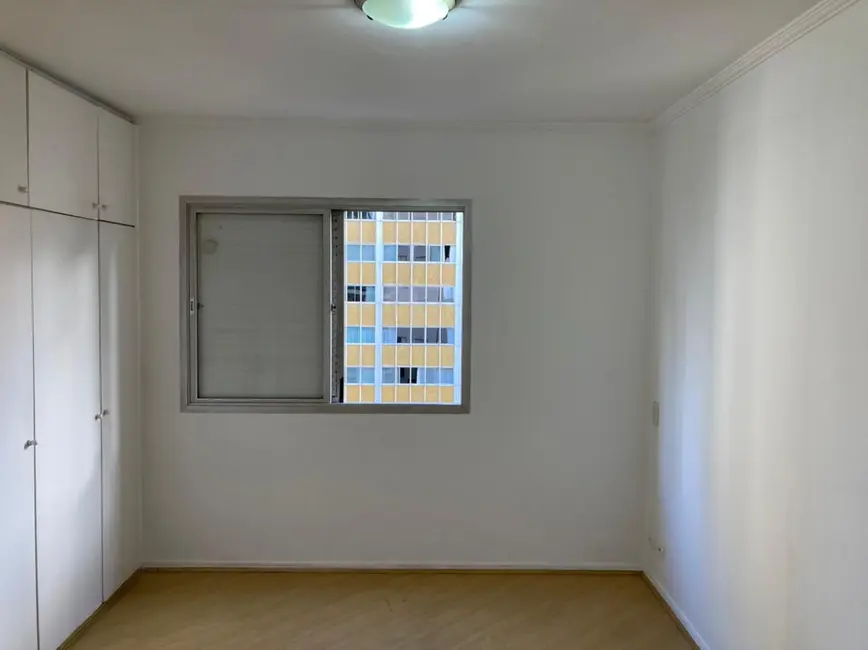 Foto 5 de Apartamento com 2 quartos à venda, 76m2 em Itaim Bibi, São Paulo - SP
