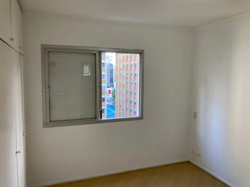 Foto 4 de Apartamento com 2 quartos à venda, 76m2 em Itaim Bibi, São Paulo - SP