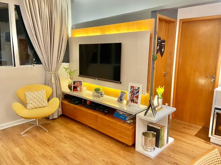 Foto 2 de Apartamento com 3 quartos à venda, 100m2 em Vila Mariana, São Paulo - SP