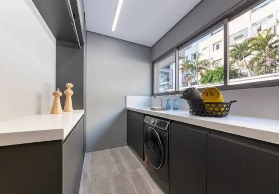 Foto 4 de Apartamento com 3 quartos à venda, 150m2 em Itaim Bibi, São Paulo - SP