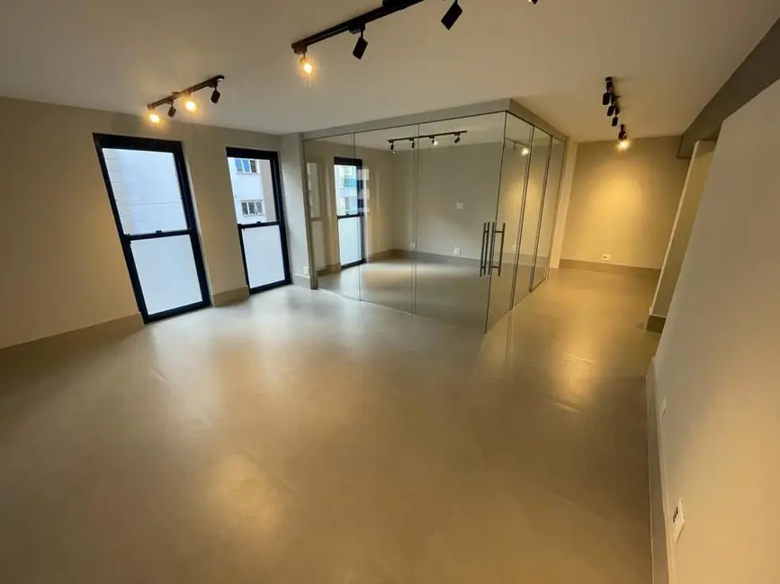 Apartamento com 2 quartos à venda, 82m2 em Vila Uberabinha, São Paulo - SP - imagem 6 Foto 6 de Apartamento com 2 quartos à venda, 82m2 em Vila Uberabinha, São Paulo - SP