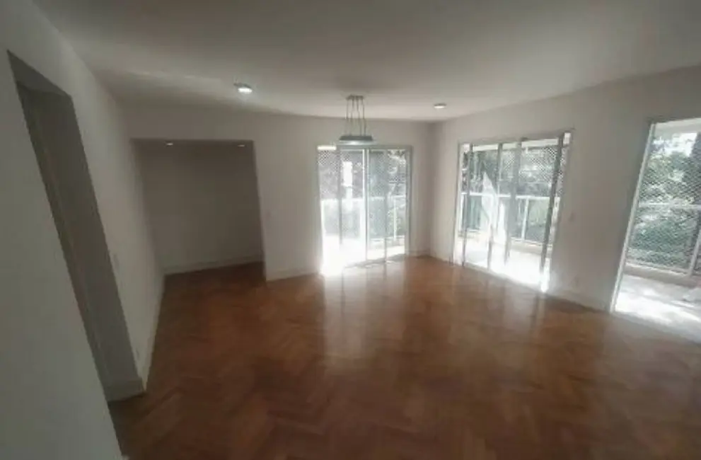 Foto 3 de Apartamento com 3 quartos para alugar, 186m2 em Granja Julieta, São Paulo - SP