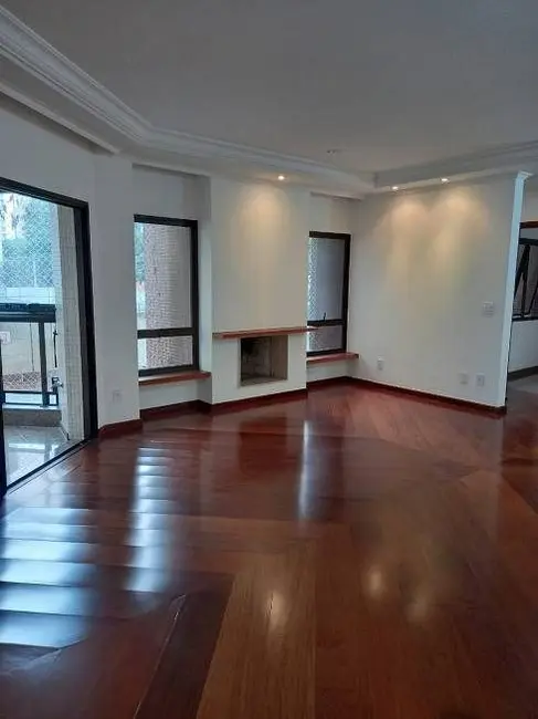 Foto 3 de Apartamento com 3 quartos para alugar, 157m2 em Indianópolis, São Paulo - SP