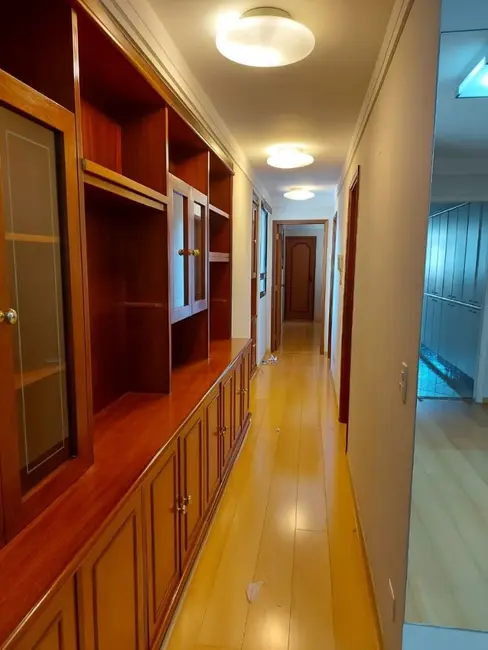 Foto 2 de Apartamento com 4 quartos à venda e para alugar, 230m2 em Campo Belo, São Paulo - SP