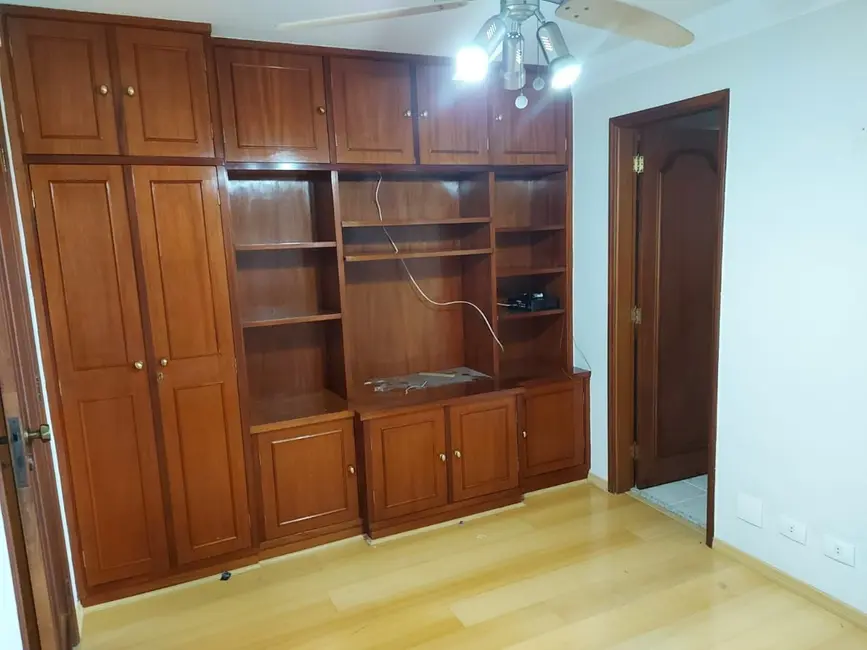 Foto 3 de Apartamento com 4 quartos à venda e para alugar, 230m2 em Campo Belo, São Paulo - SP