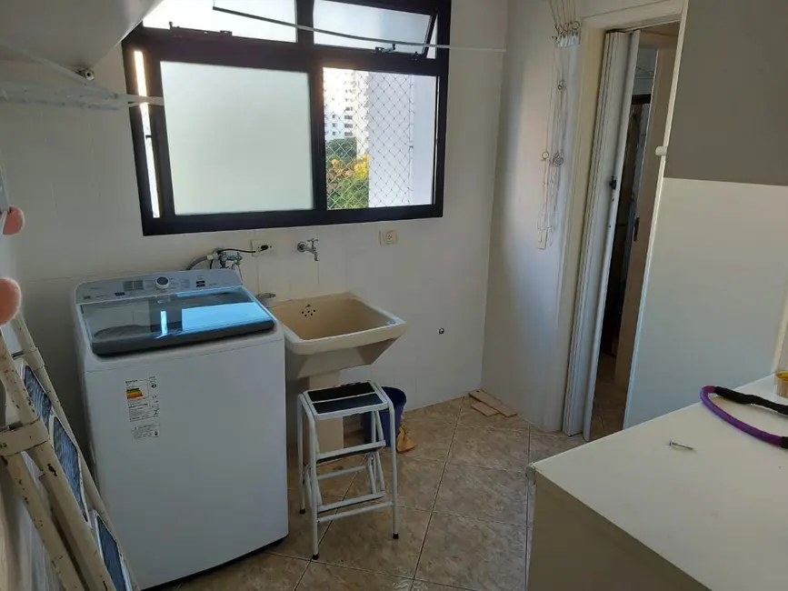 Foto 6 de Apartamento com 4 quartos à venda e para alugar, 230m2 em Campo Belo, São Paulo - SP