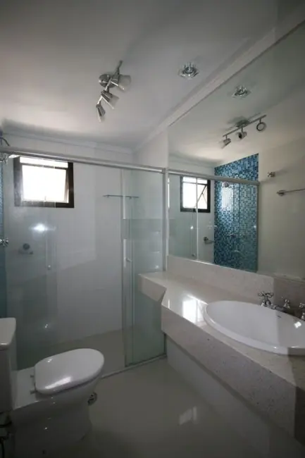 Apartamento com 3 quartos à venda, 105m2 em Moema, São Paulo - SP - imagem 4 Foto 4 de Apartamento com 3 quartos à venda, 105m2 em Moema, São Paulo - SP