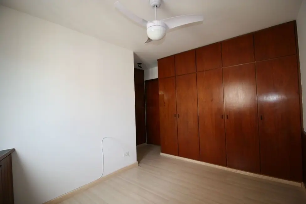 Apartamento com 3 quartos à venda, 105m2 em Moema, São Paulo - SP - imagem 8 Foto 8 de Apartamento com 3 quartos à venda, 105m2 em Moema, São Paulo - SP