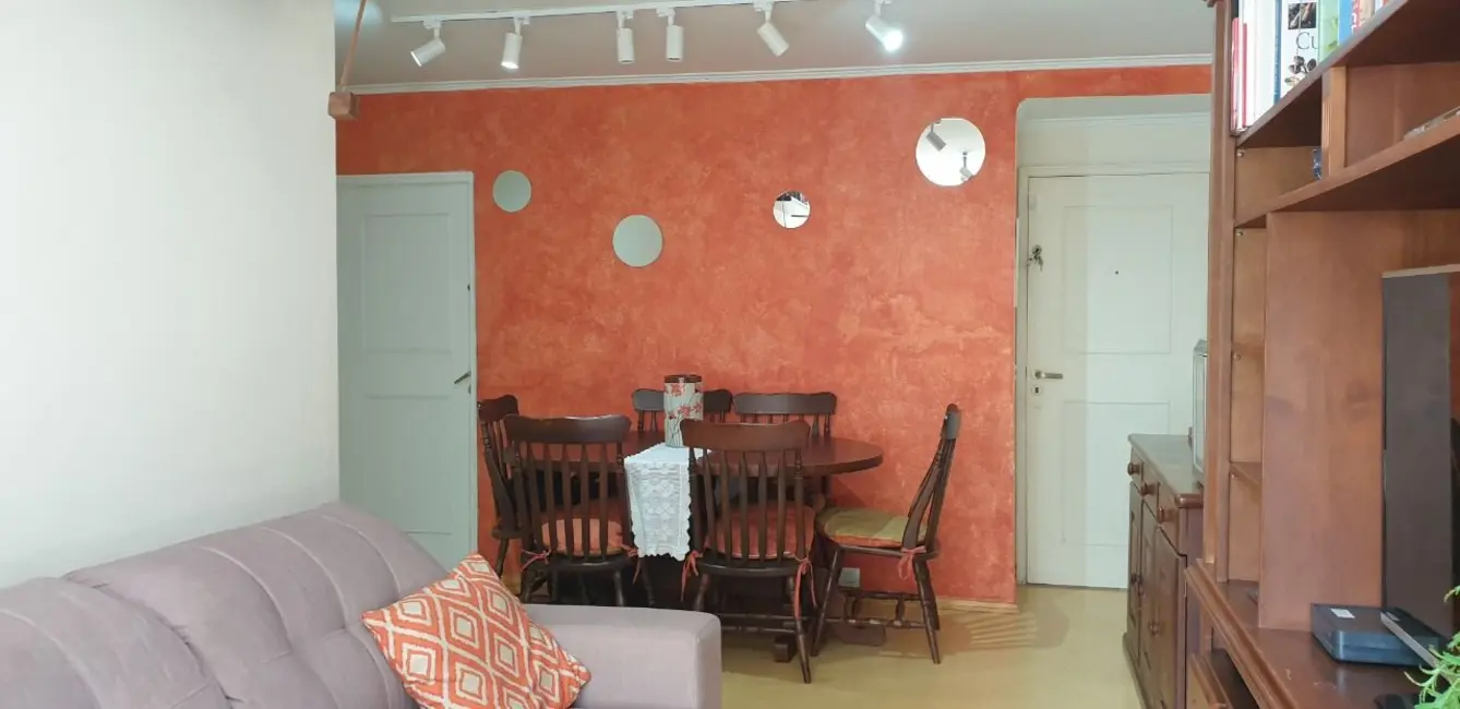 Apartamento com 2 quartos à venda, 67m2 em Vila Olímpia, São Paulo - SP - imagem 3 Foto 3 de Apartamento com 2 quartos à venda, 67m2 em Vila Olímpia, São Paulo - SP