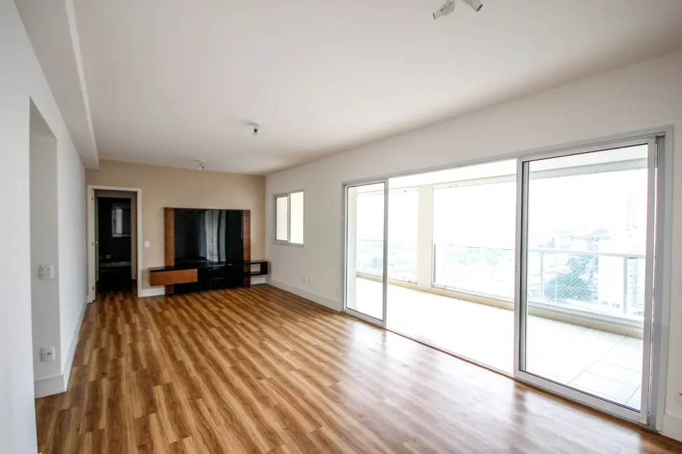 Foto 2 de Apartamento com 3 quartos para alugar, 138m2 em São Paulo - SP
