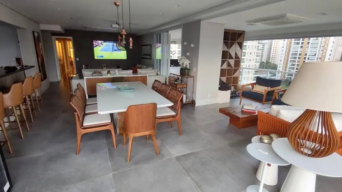 Foto 6 de Apartamento com 3 quartos à venda, 210m2 em São Paulo - SP