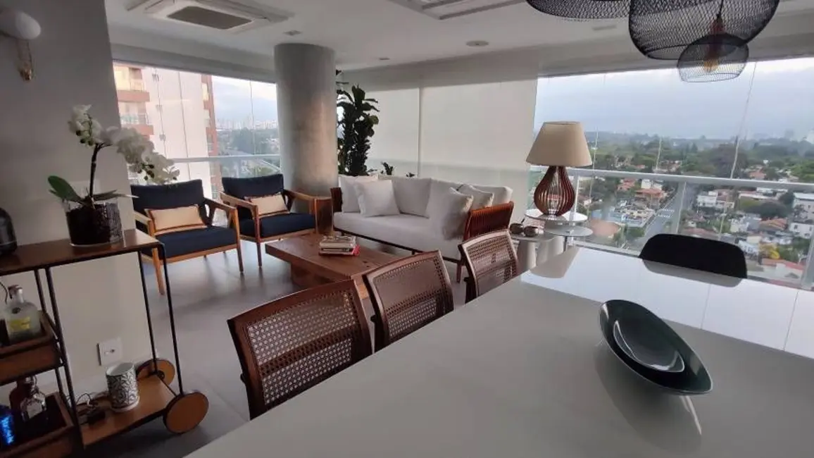 Foto 8 de Apartamento com 3 quartos à venda, 210m2 em São Paulo - SP