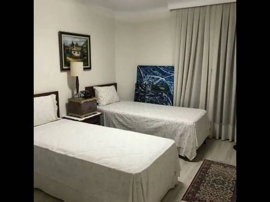 Foto 8 de Apartamento com 4 quartos à venda, 242m2 em Campo Belo, São Paulo - SP
