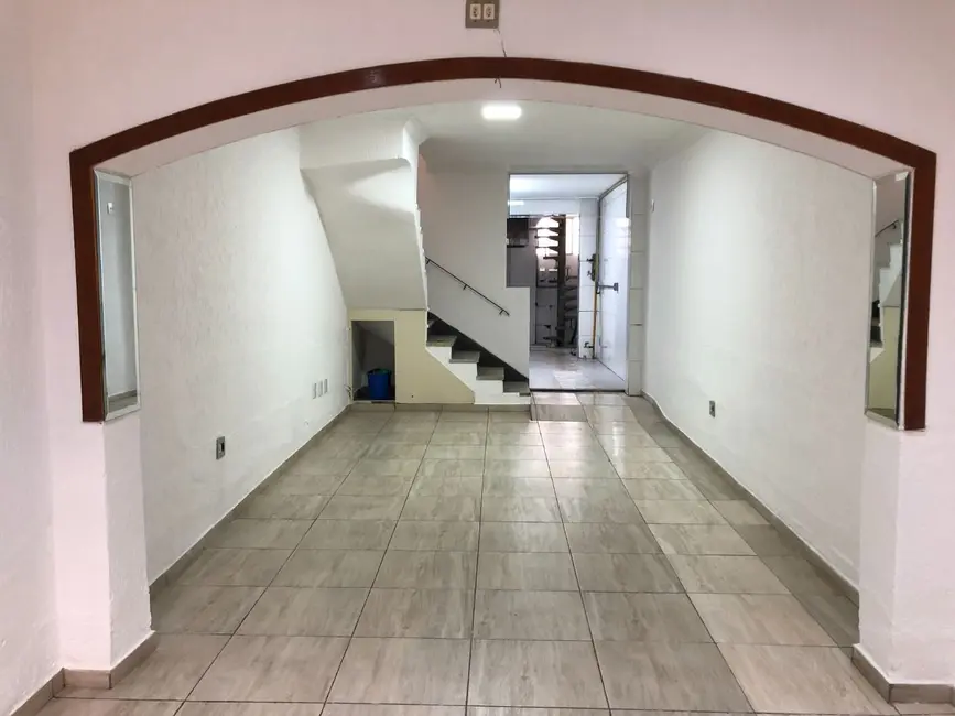 Sobrado para alugar, 65m2 em São Paulo - SP - imagem 1 Foto 1 de Sobrado para alugar, 65m2 em São Paulo - SP