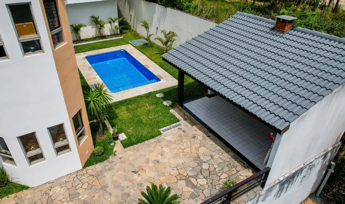 Foto 4 de Casa de Condomínio com 4 quartos à venda, 700m2 em Estância Santa Maria do Portão, Atibaia - SP