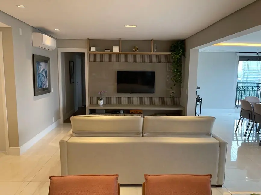 Apartamento com 3 quartos à venda, 137m2 em Jardim São Paulo(Zona Norte), São Paulo - SP - imagem 8 Foto 8 de Apartamento com 3 quartos à venda, 137m2 em Jardim São Paulo(Zona Norte), São Paulo - SP