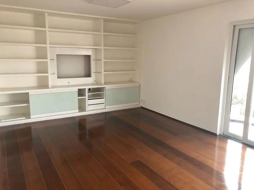 Foto 5 de Apartamento com 3 quartos à venda, 325m2 em Santo Amaro, São Paulo - SP