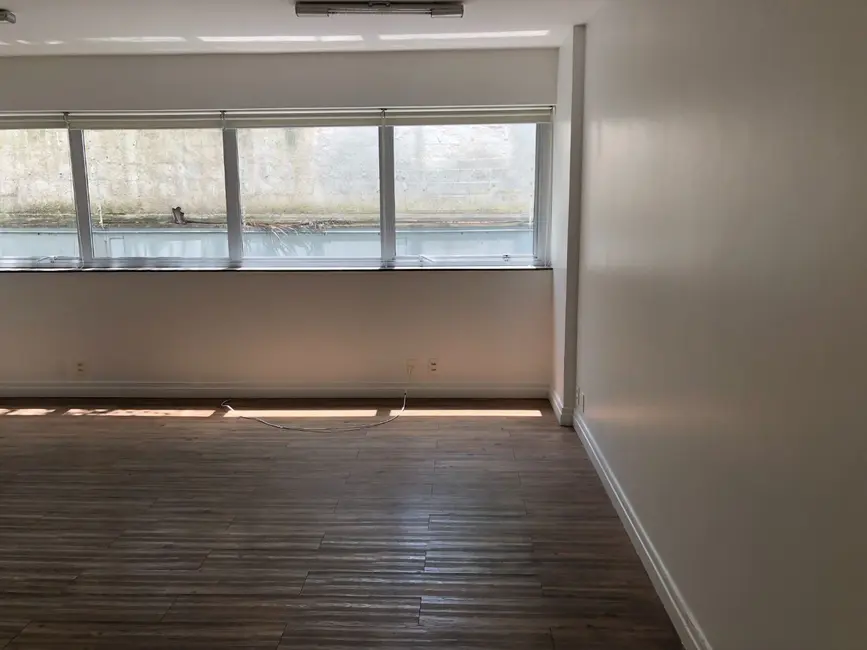 Foto 7 de Sala Comercial para alugar, 65m2 em Vila Parque Jabaquara, São Paulo - SP