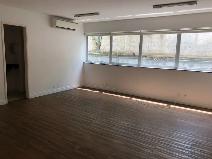 Foto 6 de Sala Comercial para alugar, 65m2 em Vila Parque Jabaquara, São Paulo - SP