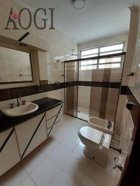 Foto 9 de Casa com 4 quartos para alugar, 217m2 em São Paulo - SP