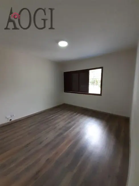 Foto 5 de Casa com 4 quartos para alugar, 217m2 em São Paulo - SP