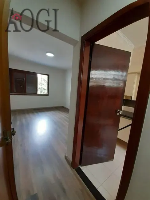 Foto 8 de Casa com 4 quartos para alugar, 217m2 em São Paulo - SP