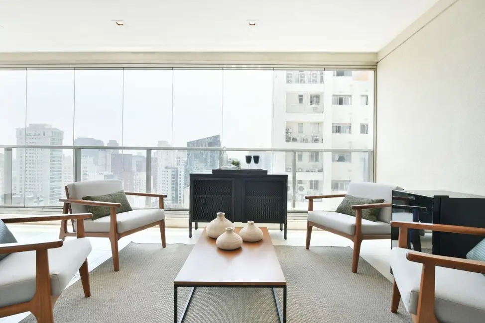 Apartamento com 2 quartos para alugar, 101m2 em Itaim Bibi, São Paulo - SP - imagem 8 Foto 8 de Apartamento com 2 quartos para alugar, 101m2 em Itaim Bibi, São Paulo - SP