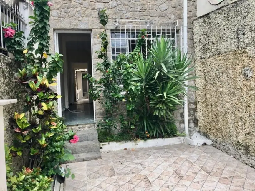 Sobrado com 2 quartos para alugar, 120m2 em Brooklin Paulista, São Paulo - SP - imagem 3 Foto 3 de Sobrado com 2 quartos para alugar, 120m2 em Brooklin Paulista, São Paulo - SP