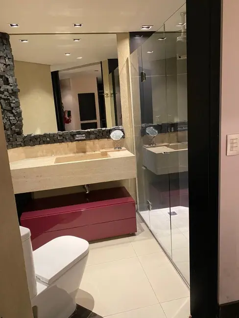 Foto 4 de Apartamento com 2 quartos para alugar, 120m2 em Moema, São Paulo - SP