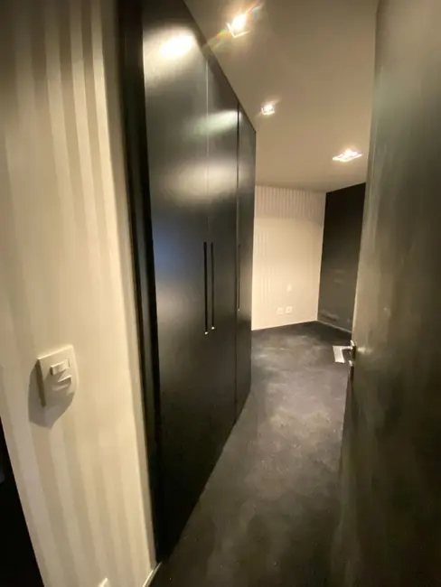 Foto 3 de Apartamento com 2 quartos para alugar, 120m2 em Moema, São Paulo - SP