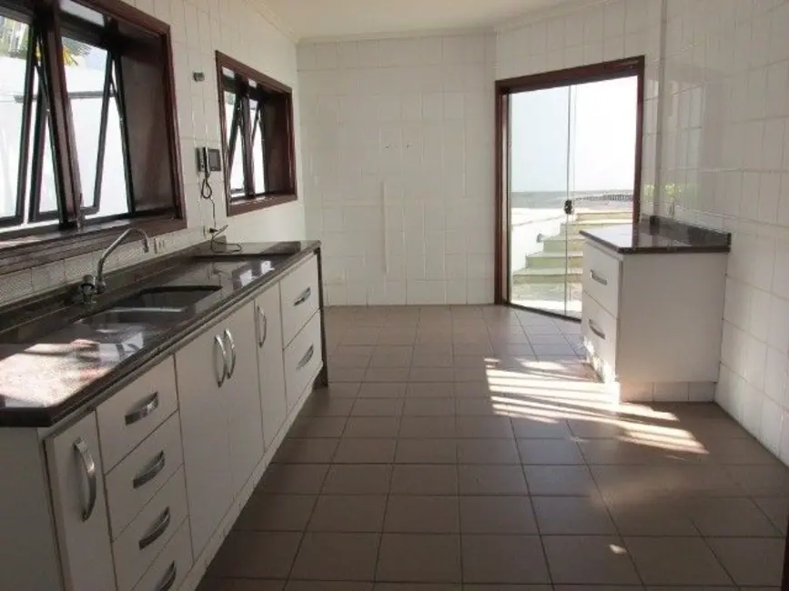 Foto 7 de Sobrado com 5 quartos à venda, 360m2 em Santana De Parnaiba - SP