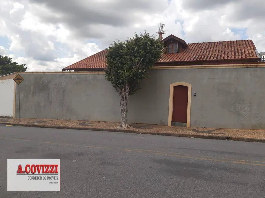 Casa com 3 quartos à venda, 200m2 em Vila Trinta e Um de Março, Campinas - SP - imagem 8 Foto 8 de Casa com 3 quartos à venda, 200m2 em Vila Trinta e Um de Março, Campinas - SP