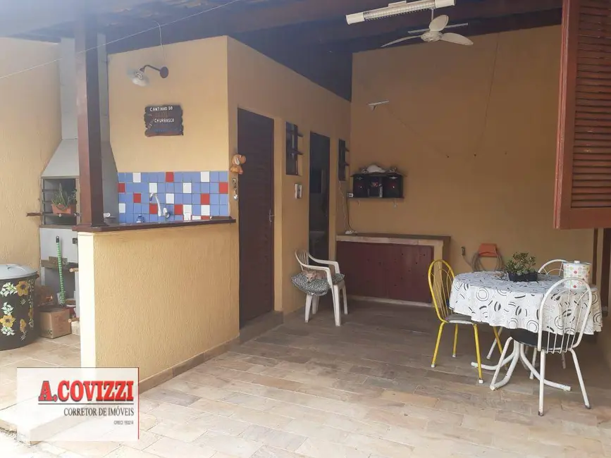 Casa com 3 quartos à venda, 200m2 em Vila Trinta e Um de Março, Campinas - SP - imagem 9 Foto 9 de Casa com 3 quartos à venda, 200m2 em Vila Trinta e Um de Março, Campinas - SP