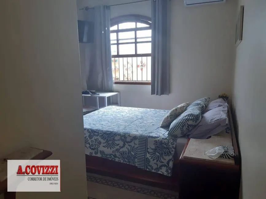 Casa com 3 quartos à venda, 200m2 em Vila Trinta e Um de Março, Campinas - SP - imagem 2 Foto 2 de Casa com 3 quartos à venda, 200m2 em Vila Trinta e Um de Março, Campinas - SP