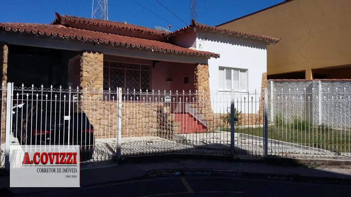 Foto 1 de Casa com 4 quartos à venda, 444m2 em Centro, Vinhedo - SP