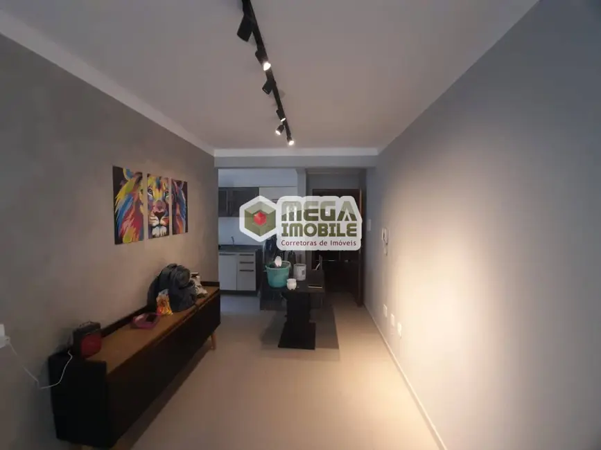 Foto 6 de Apartamento com 2 quartos para alugar, 55m2 em Florianopolis - SC